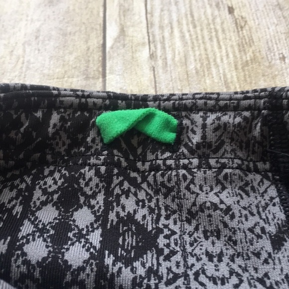 Athleta Workout Pants - Picture 7 of 8